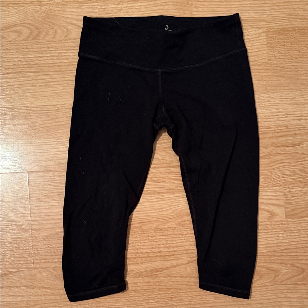 Black Active Capri Leggings